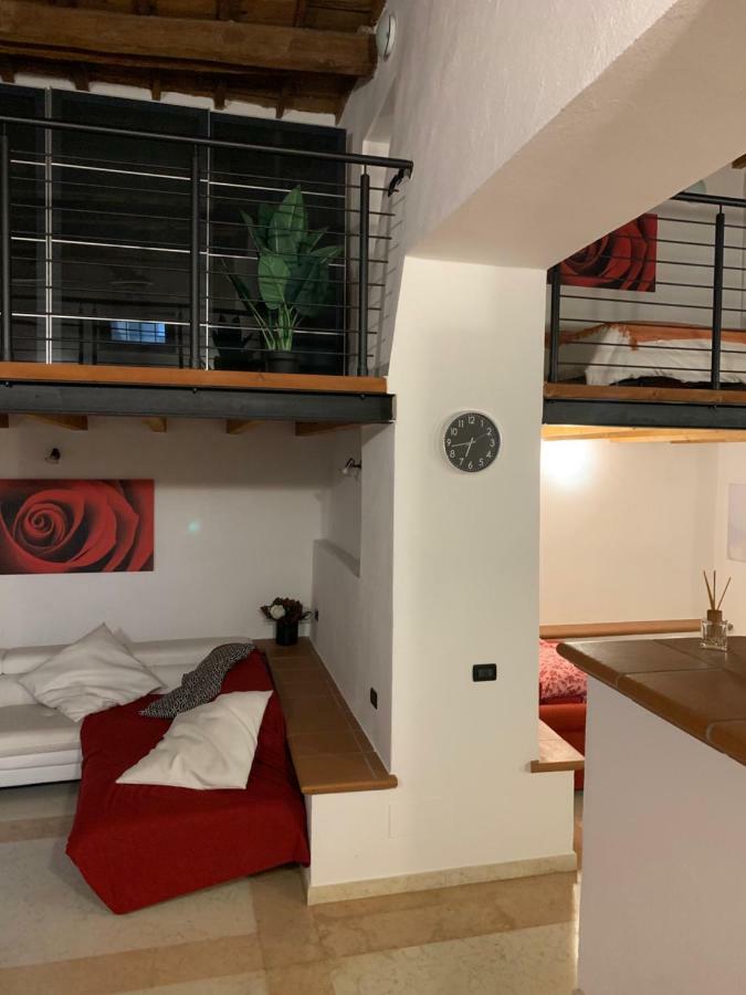 Appartement Vicolo Duelli à Ferrare Extérieur photo