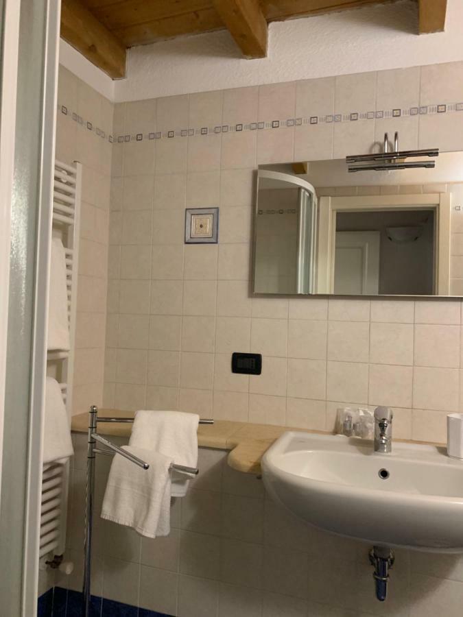 Appartement Vicolo Duelli à Ferrare Extérieur photo