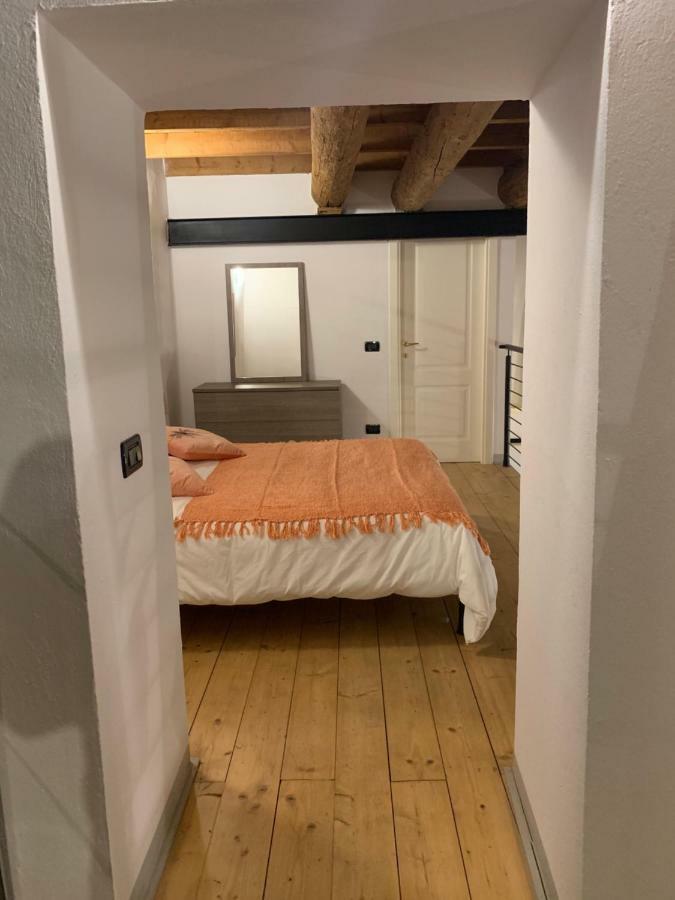 Appartement Vicolo Duelli à Ferrare Extérieur photo